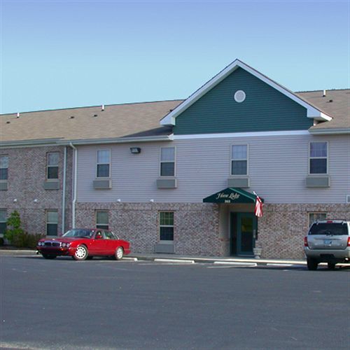 Days Inn & Suites By Wyndham Sellersburg Extérieur photo
